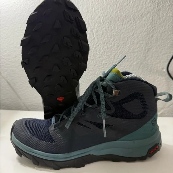 Salomon Blue and Green Hiking Boots - Picture 3 of 8